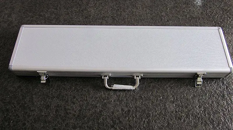 High quality aluminum alloy flute case material high-grade luxury dizi box can hold 5 pieces flauta