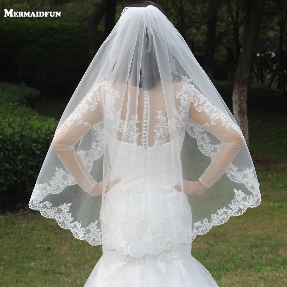 Real Photos One Layer Lace Appliques Edge Short Woodland Wedding Veils with Comb New White Ivory Bridal Veils