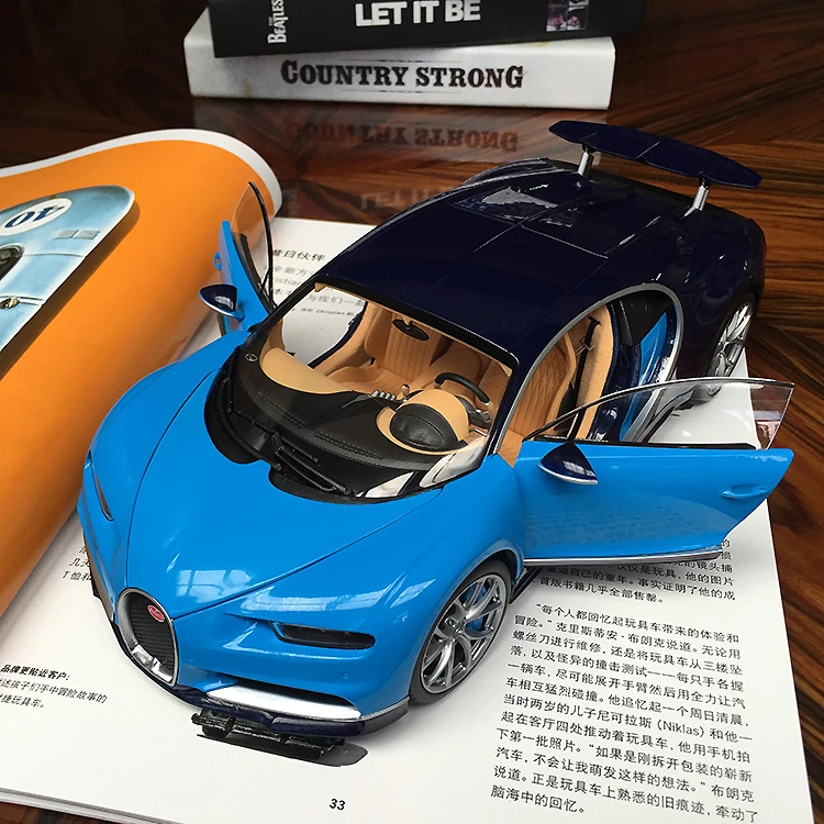 

1/18 Bugatti Submersible Supercar New Die-cast Metal Desktop Display Collection Model