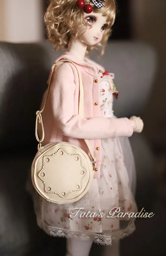 

1/4 1/3 scale BJD Satchel Round Bag for BJD/SD doll accessories,Not included doll,shoes,wig,and accessories NO1047