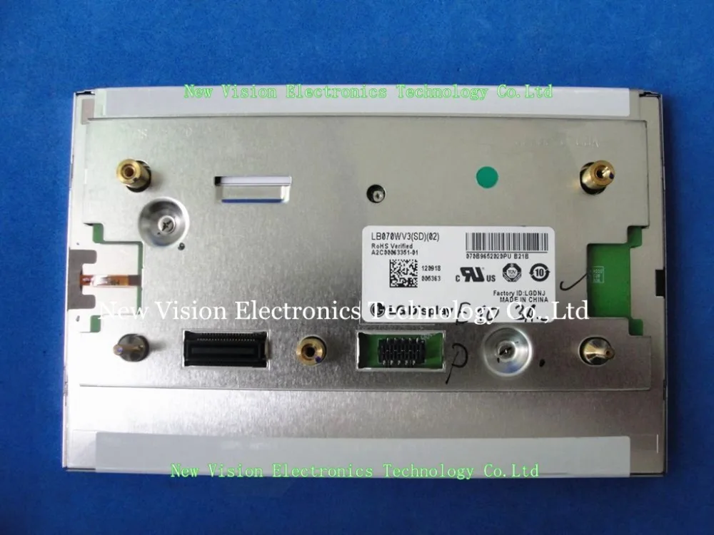 

LB070WV3(SD)(02) LB070WV3-SD02 Оригинальный 7-дюймовый автомобильный GPS-дисплейный модуль A+ качества для E260 2012 от LG