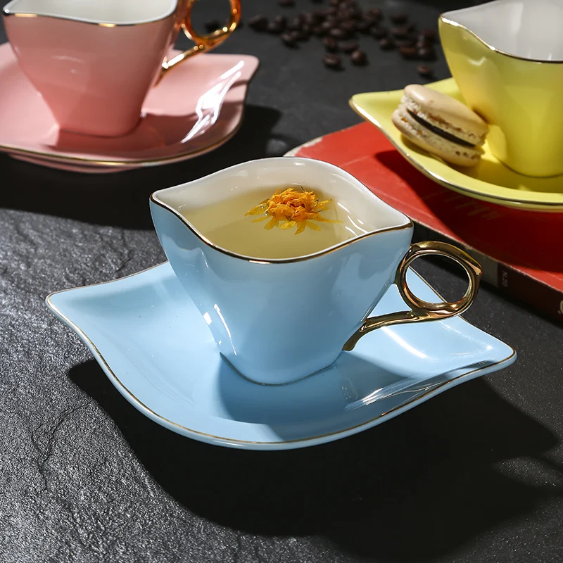 

New Arrival 3 Color Brief Coffee Cups with spoon Milk Breakfast Cup with saucer Bone China Ceramic Drinkware Best Lovers Gift