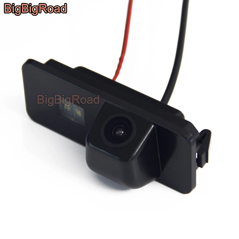 

BigBigRoad Car Rear View Parking CCD Camera For Volkswagen Passat B6 Phaeton Scirocco Polo Goft 4 5 6 MK4 MK5 MK6 Night Vision