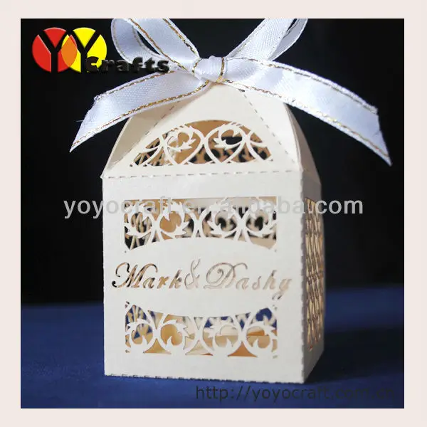 Popular Design Personalized White Laser Cut Wedding Box