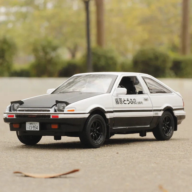 

Best selling 1:32 Toyota AE86 alloy car model,children's sound and light pull back door metal model ornaments,free shipping