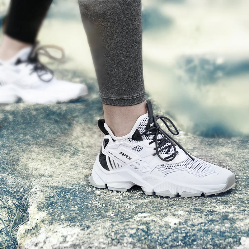 Rax Women Hiking Shoes Breathable Outdoor Sports Sneakers for Women Lightweight Mountain Shoes 2019 SS New Style Tourism Shoes