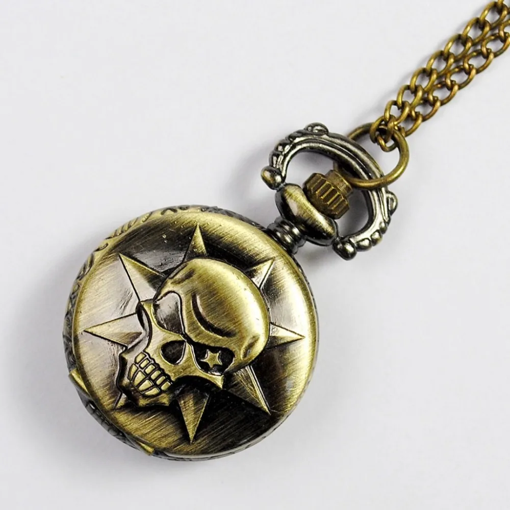 6065   Fashion Punk Small Size Pocket Watch Embossed Skull Bronze Polished Design Fob Retro Men Popular Gift Necklace Watch