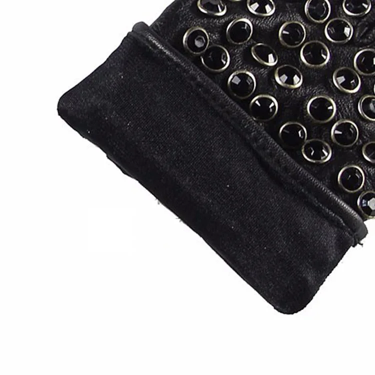 2024 Female Real Leather Half-finger Short Thin Gloves Women Shiny Artificial Diamond Rivet Rock Punk Sreetwear Fingerless Luvas