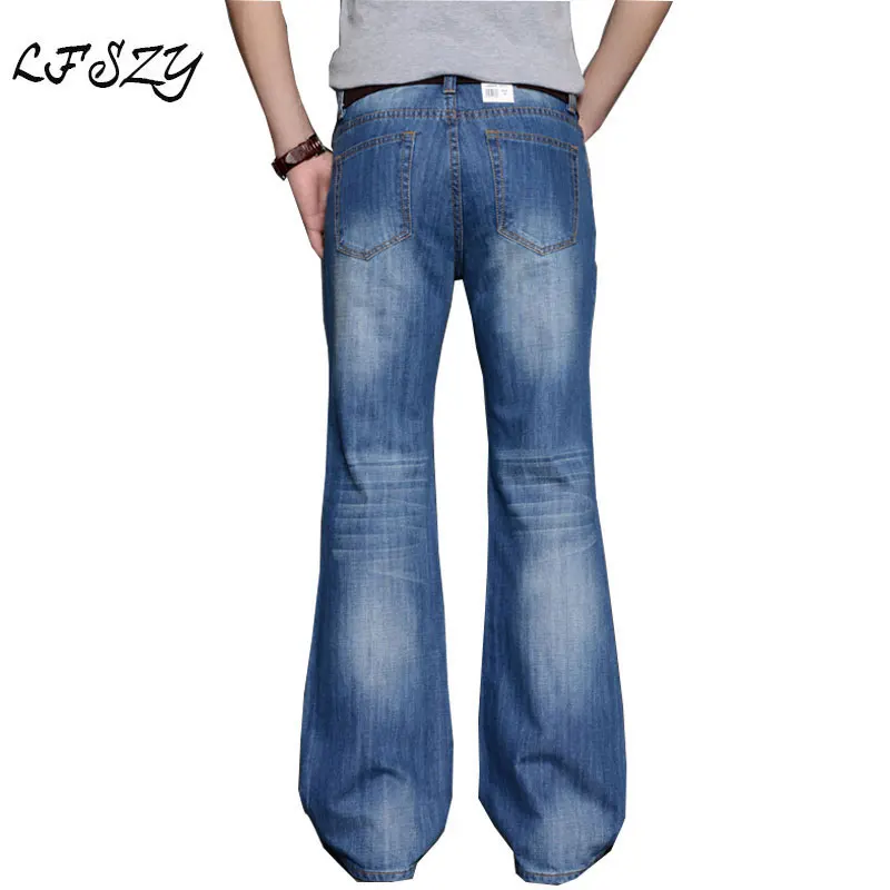Pantalón acampanados de hombres: La guía definitiva para elegir el mejor jeans con corte amplio para hombres