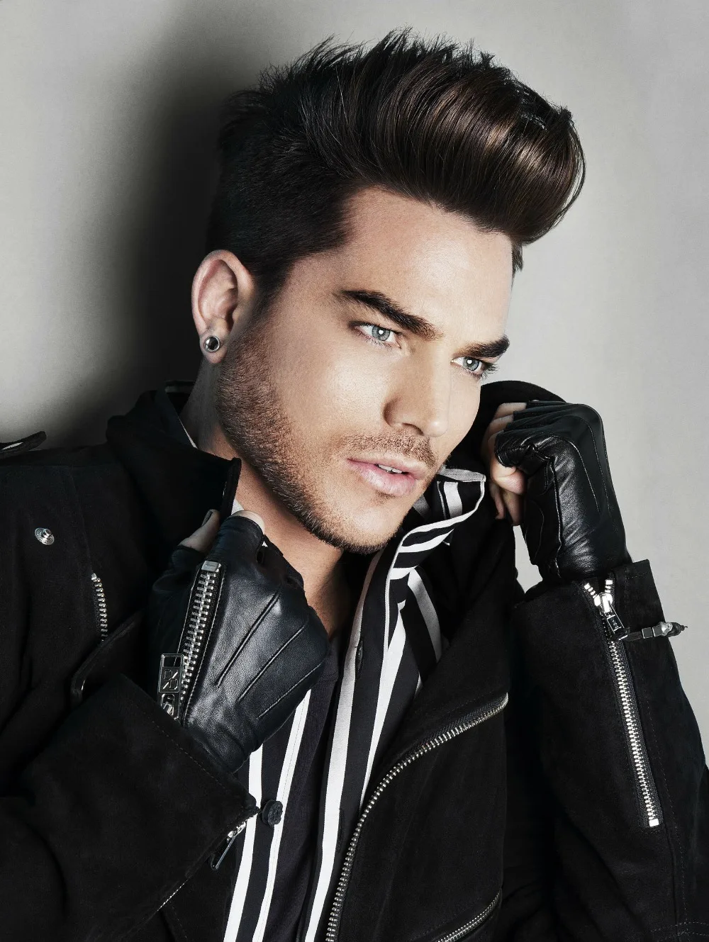 Vendita calda Personalizzato Adam Lambert Tela Poster Nuove Belle Stampe di alta qualità stile Poster da parete poster personalizzato 20x30 cm 27x40