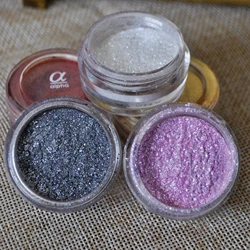 Quality White Shimmer Glitter Eyeshadow Powder Pigment Colorful Makeup Mineral Face Cosmetics Purple Silver Eye Shadow Powder