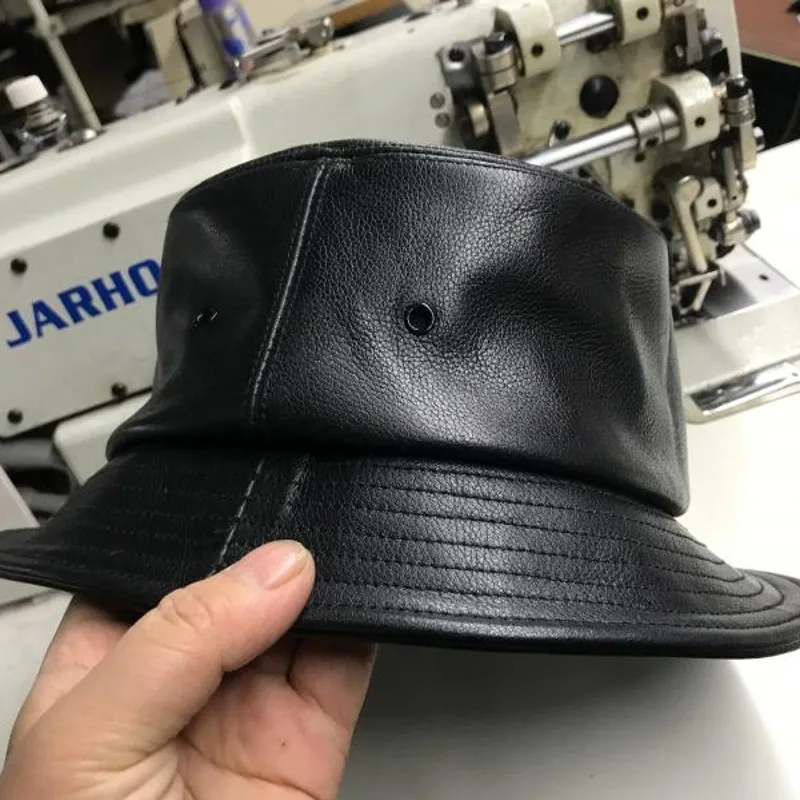 Fashion Unisex Genuine Leather Bucket Hat Women Outdoor Sunscreen Fishing Cap Men Basin Chapeau Sun Prevent Hats Beanie Gorros