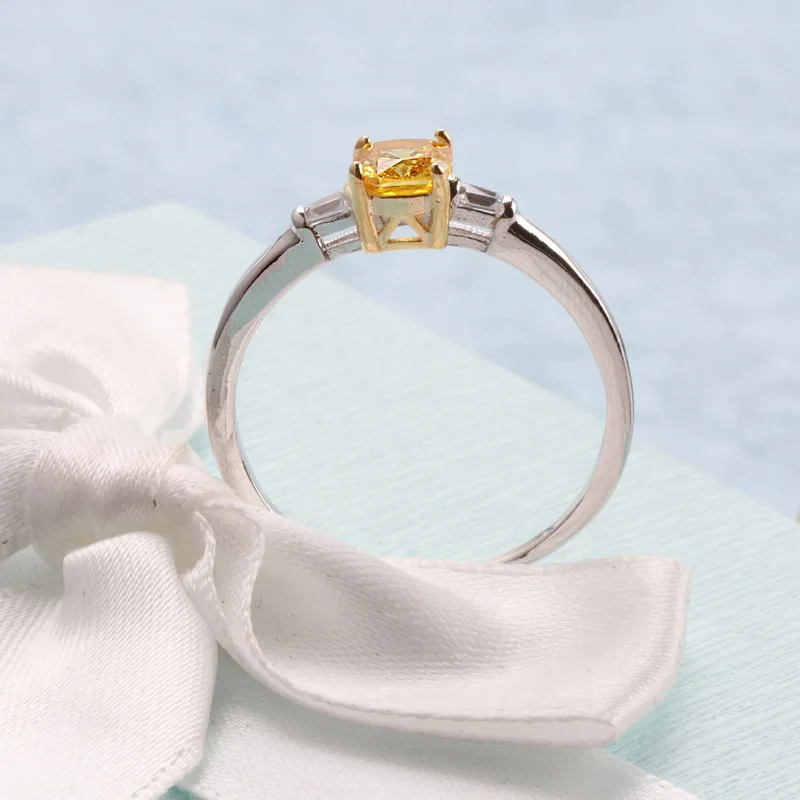 CC Simple Rings For Women Small Square Stone Yellow Cubic Zirconia Diamant Fashion Jewelry Bridal Wedding Bague CC1492