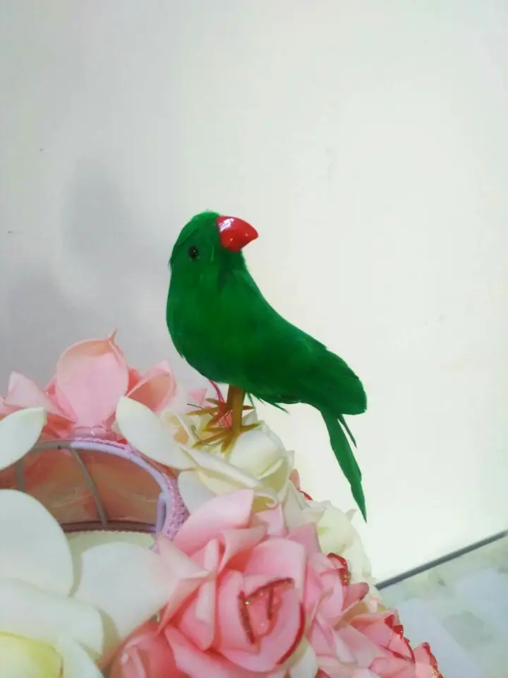 

small cute simulation bird model toy polyethylene & furs green bird doll gift about 15cm 2862