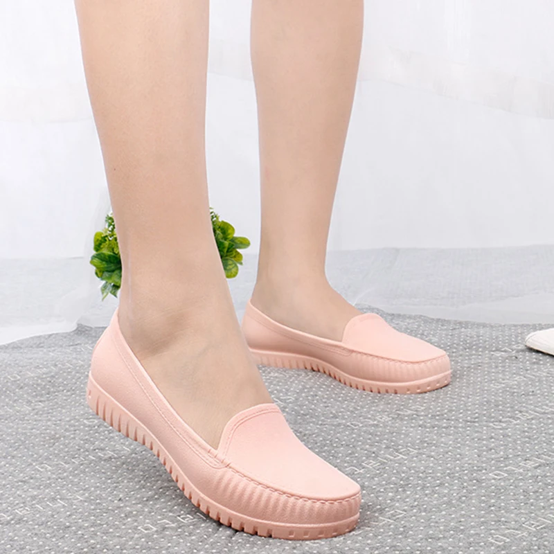 Women Rain Shoes 2019 Summer PVC Waterproof Flat Shoe For Woman Candy Color Rain Shoe Non-Slip Casual Female Shoes Spring Flats