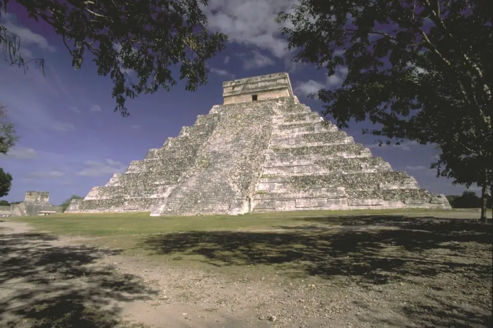 10x10FT Maya Kukulkan Pyramid Chichen Itza Blue Sky Trees Photography Studio Backdrops Backgrounds Custom Vinyl Combine Shipping