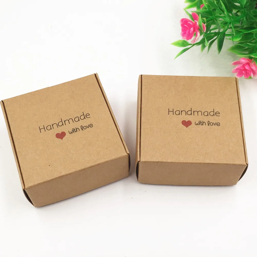 

100pcs/lot 6..5*6.5*3cm Retro Kraft Paper Packaging Box For Candy Snack Gift Party Soap Candle Pack Brown Craft Paper Boxes