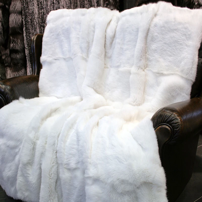 Nautral White Rabbit Fur Blanket For Living Room Real Rabbit Fur Rug Carpet Bedside Bedroom Floor Mat Decorative