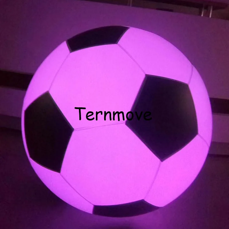 Grande inflável futebol jogando balão luz tocando mudança de cor led brilhante futebol zygote bola pvc céu balões