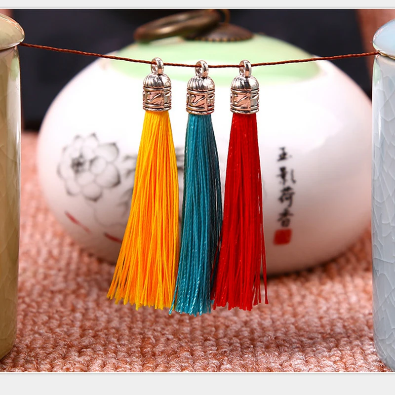 10PCS Mini Metal Cap Tassel Jewelry Curtain Garments Decorative Accessories DIY Key Cell Phone Bag Fringe Trim Tassels Pendant