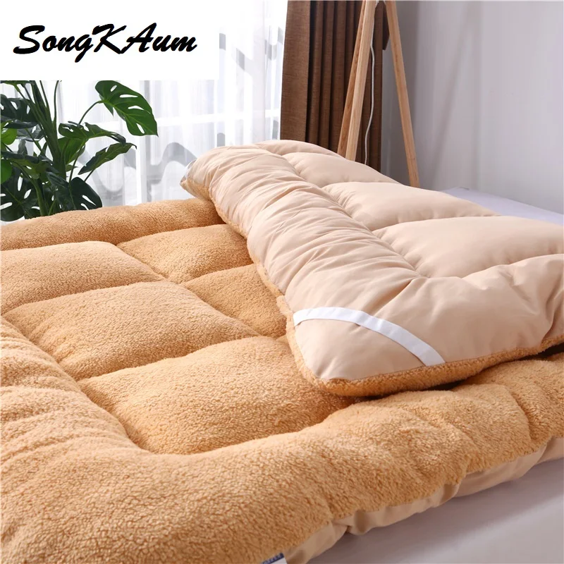 

New Wool-like Polyester Fibre Tatami Student Dormitory Single Mattress Foldable Mattress Single Hostel Bedspread Bed Pad