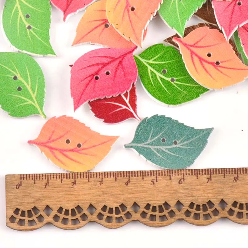 25pcs Mixed Leaf Pattern Wooden Buttons For Sewing Clothing DIY Craft Scrapbook Button Decorative Garment Supplies 20x33mm m1664