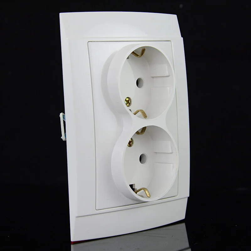 118mm type European German standard double wall power outlet CE certified ABS material socket EU-8012