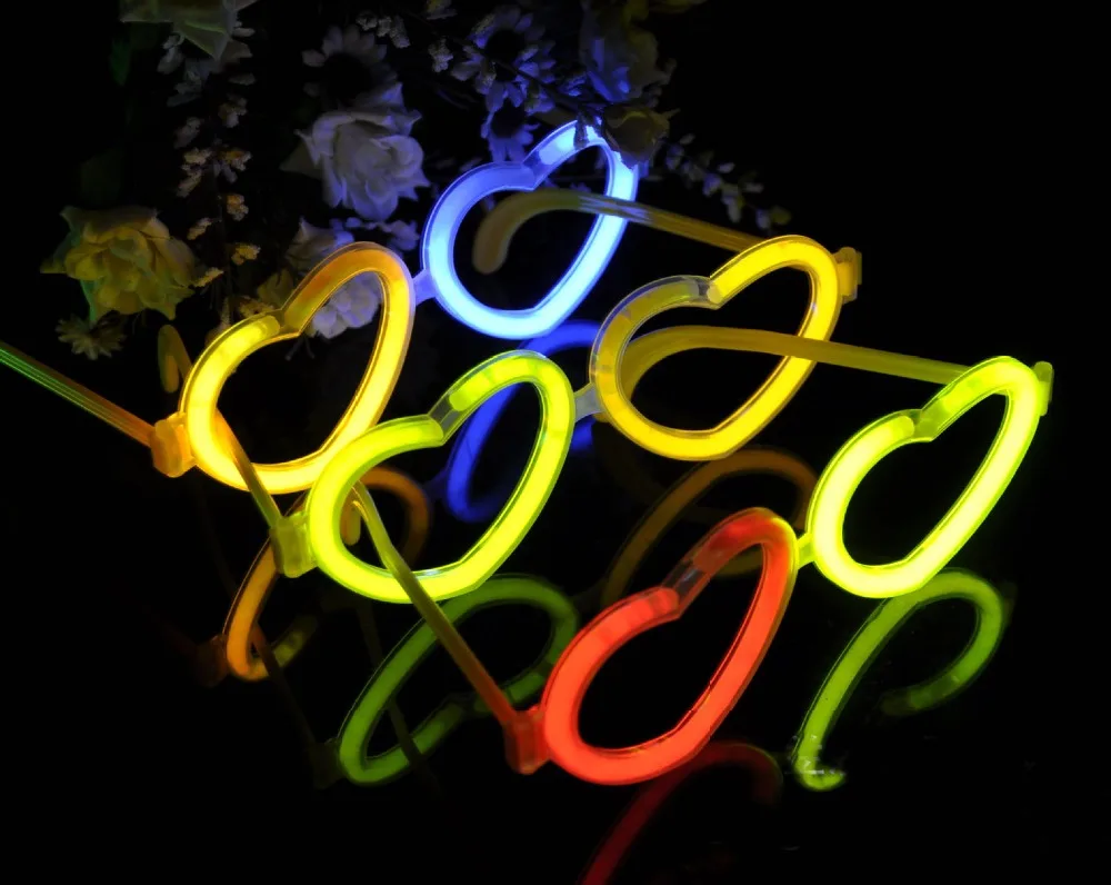 50pcs/lot DIY Valentine's Day Party Glow Toys Assembed Glow Stick Accessories Heart Glasses Sticks Party Toy