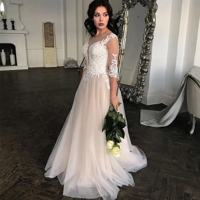 Vintage A Line Wedding Dresses With Three Quarter Length Sleeves Appliques Bridal Gowns Floor Length Elegant Russia Wedding Gown