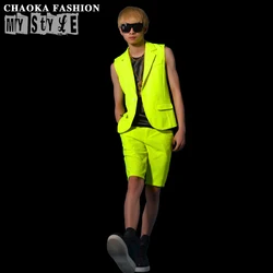 New Korean Mne's Fashion Slim Fluorescent Yellow Vest Shorts Set DS Male Singer Performance Suits Coat Men Pure Color Clothing