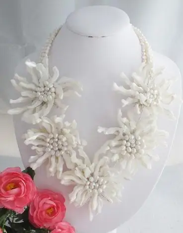 Perfect African White Freshwater Pearl Shell Flower Jewelry Necklace For Wedding Handmade New Free Shipping