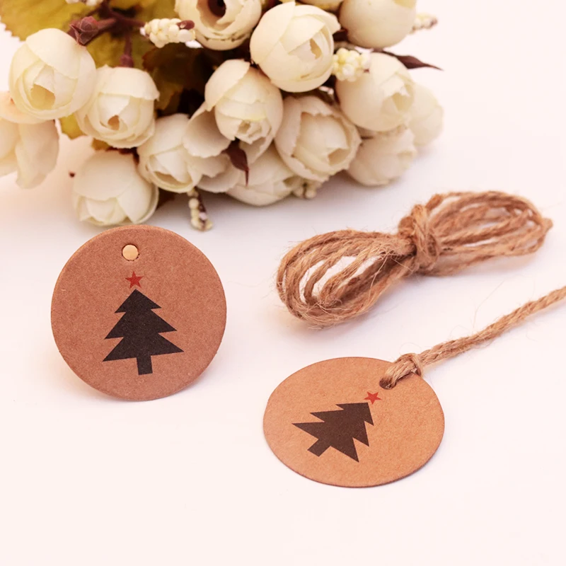 100pcs/lot Kraft Print Christmas Trees Paper Labels Beautiful Round Shape Tags 3.5cm for Party Christmas Cake Gifts Decoration