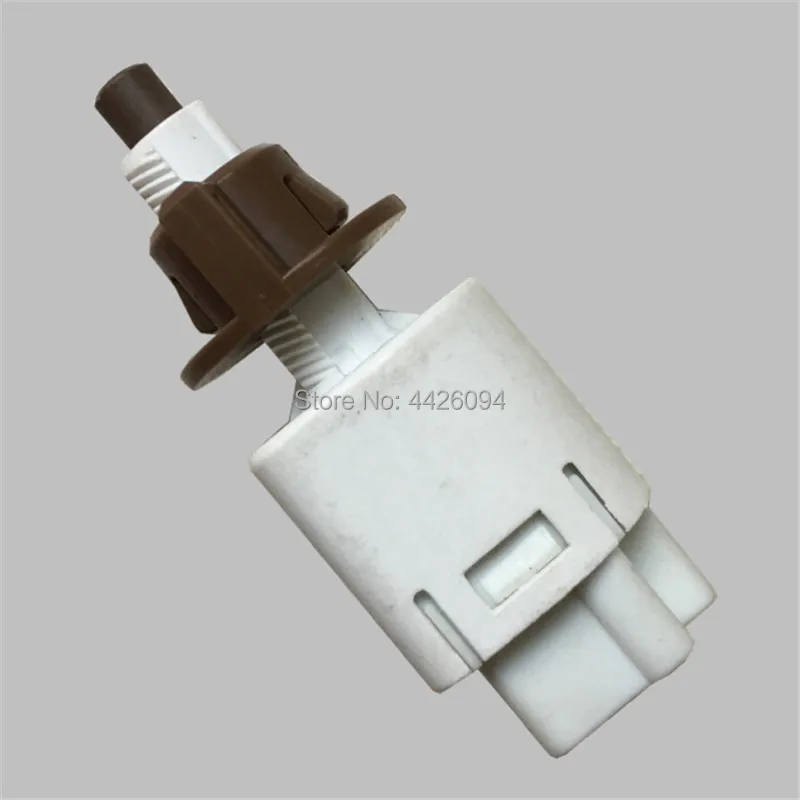 

4-Pins Stop Lamp Switch Sensor 84340-69025 Brake Light Switch 84340-09070 84340-09310 84340-09010 84340-69015 84340-09020