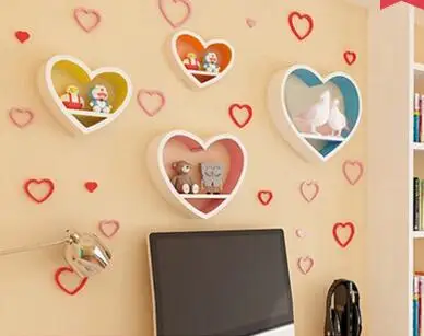 Creative, heart-shaped shelf bedroom metope adornment wall shelf grid