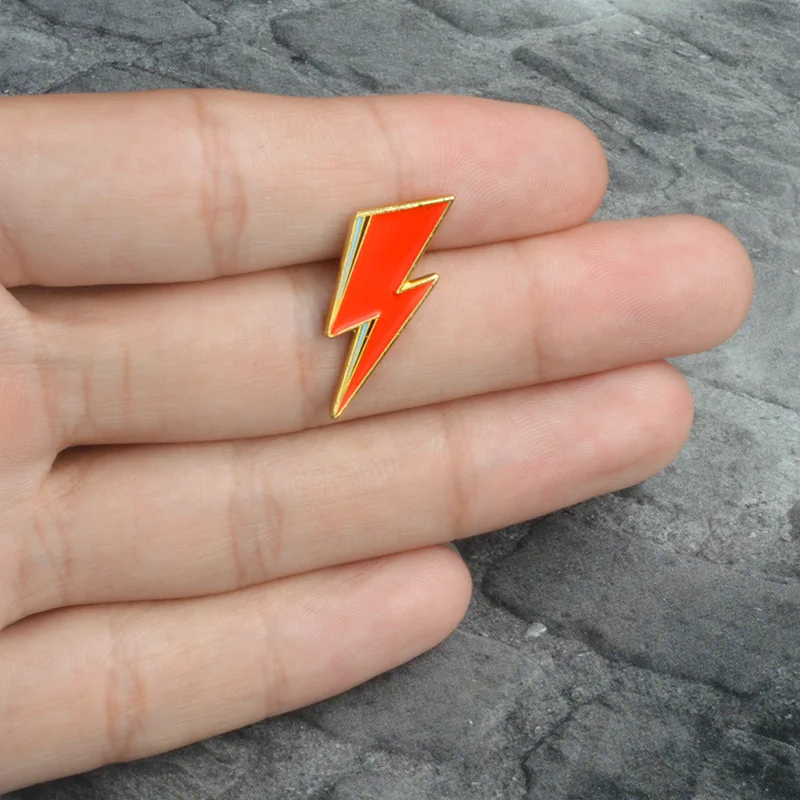 Red Flash Brooch Weather icon Lightning Enamel Pin Leather Coat Badge Couple Jewelry Friends Gifts