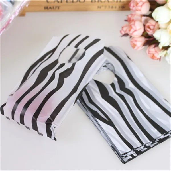 Fashion Style Wholesale 50pcs/lot 9*15cm Luxury Plastic Gift Packaging Bags Mini Jewelry Gift Bags