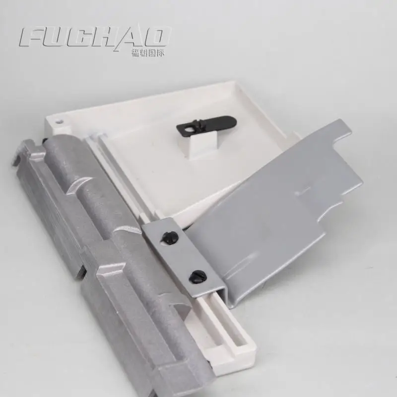 Industrial Sewing Machine Parts SIRUBA four-line Stitching Beng Type Interlocking Machine Door (Lakhan) Bag 747 Door Board