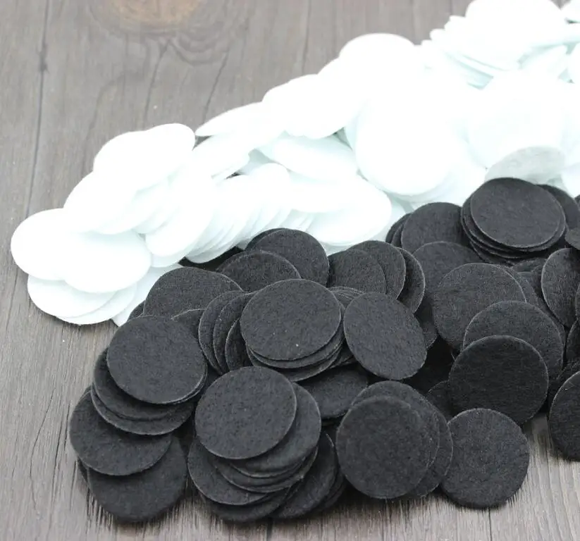 Set of 1000pcs white and black Die Cut Felt Circle Appliques DIY Cardmaking Craft Round Felt Packs 20-50mm size Wholesale