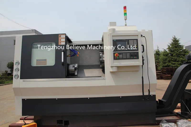 TCK520 CNC 30 Degrees Slant Bed metal lathe machine