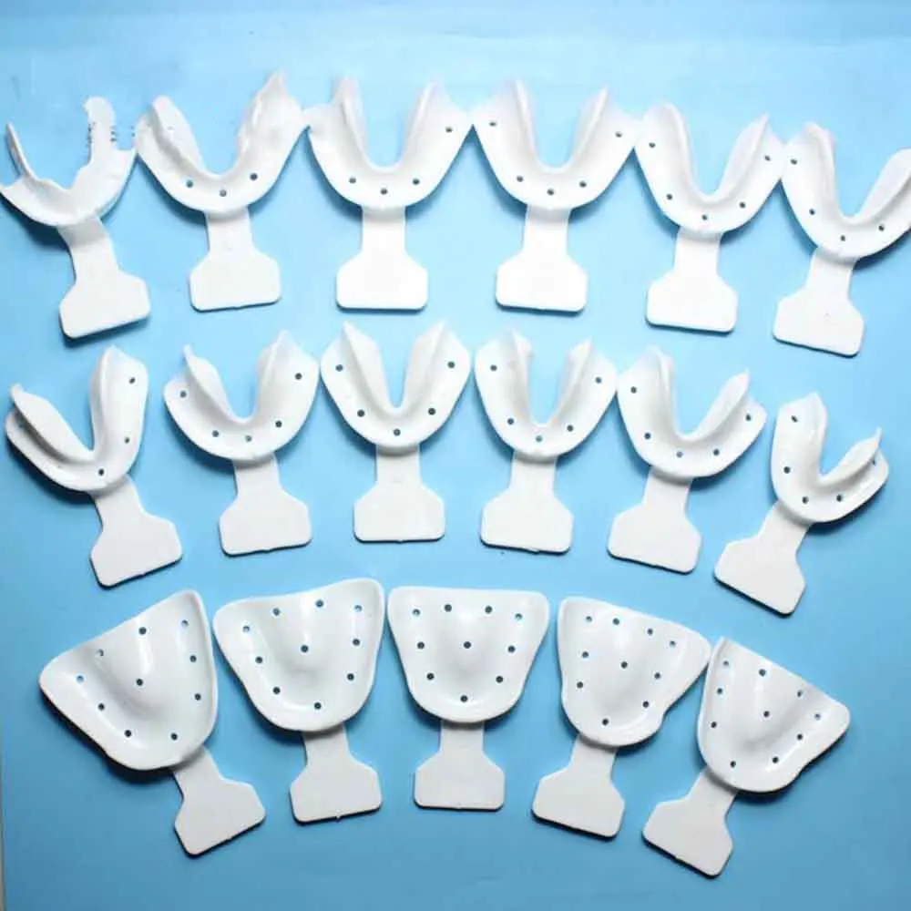 17Pcs/Set Dental Impression Trays Autoclavable Teeth Holder Edentulous Jaws Impression Trays Dentist Tools Material