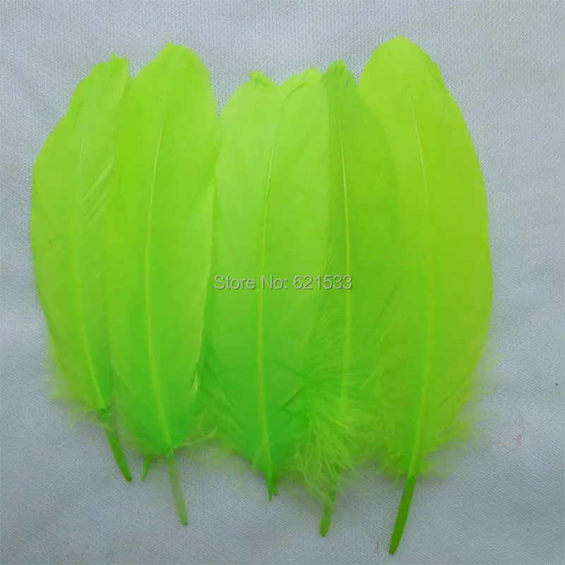 200pcs/lot Fluorescent Green Goose Satinettes Feathers, Loose Goose feathers,15-20cm,craft feathers for masks