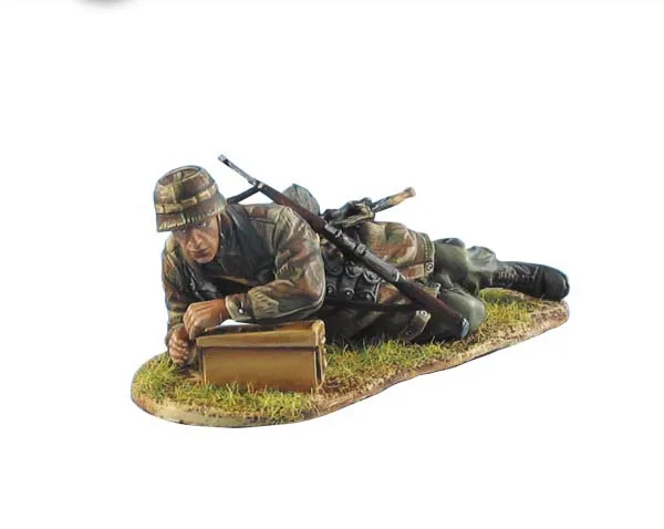 Unassambled  1/35   Fallschirmjager officer    Figure  Resin kit miniature model Unpainted