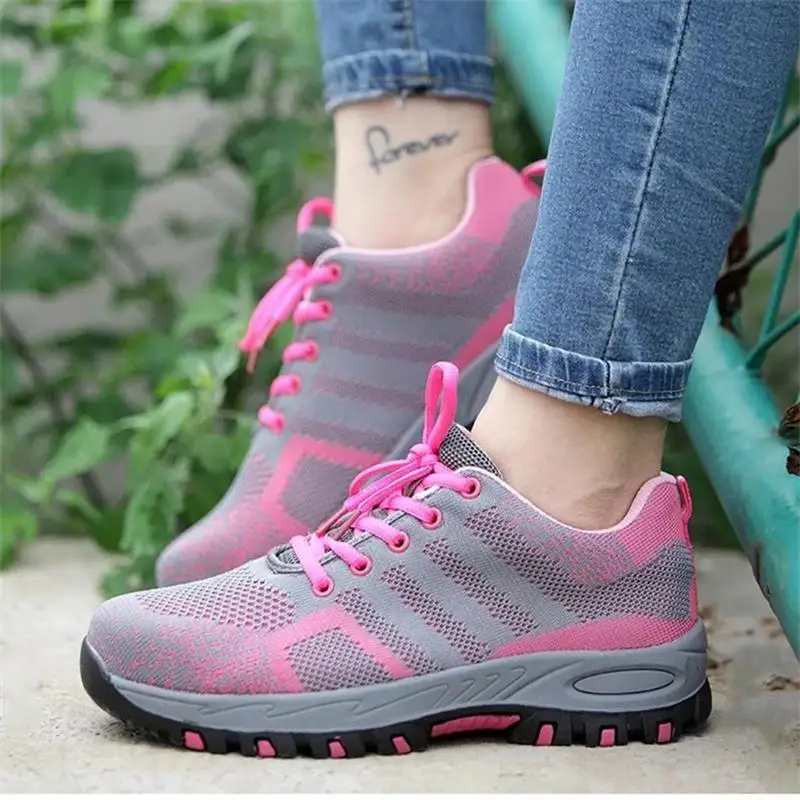 Outdoor Sneakers Work Shoes Women Breathable Steel Toe Cap Work Boot Iron Nose Anti-Puncture Construction Safety Shoes Plus Size