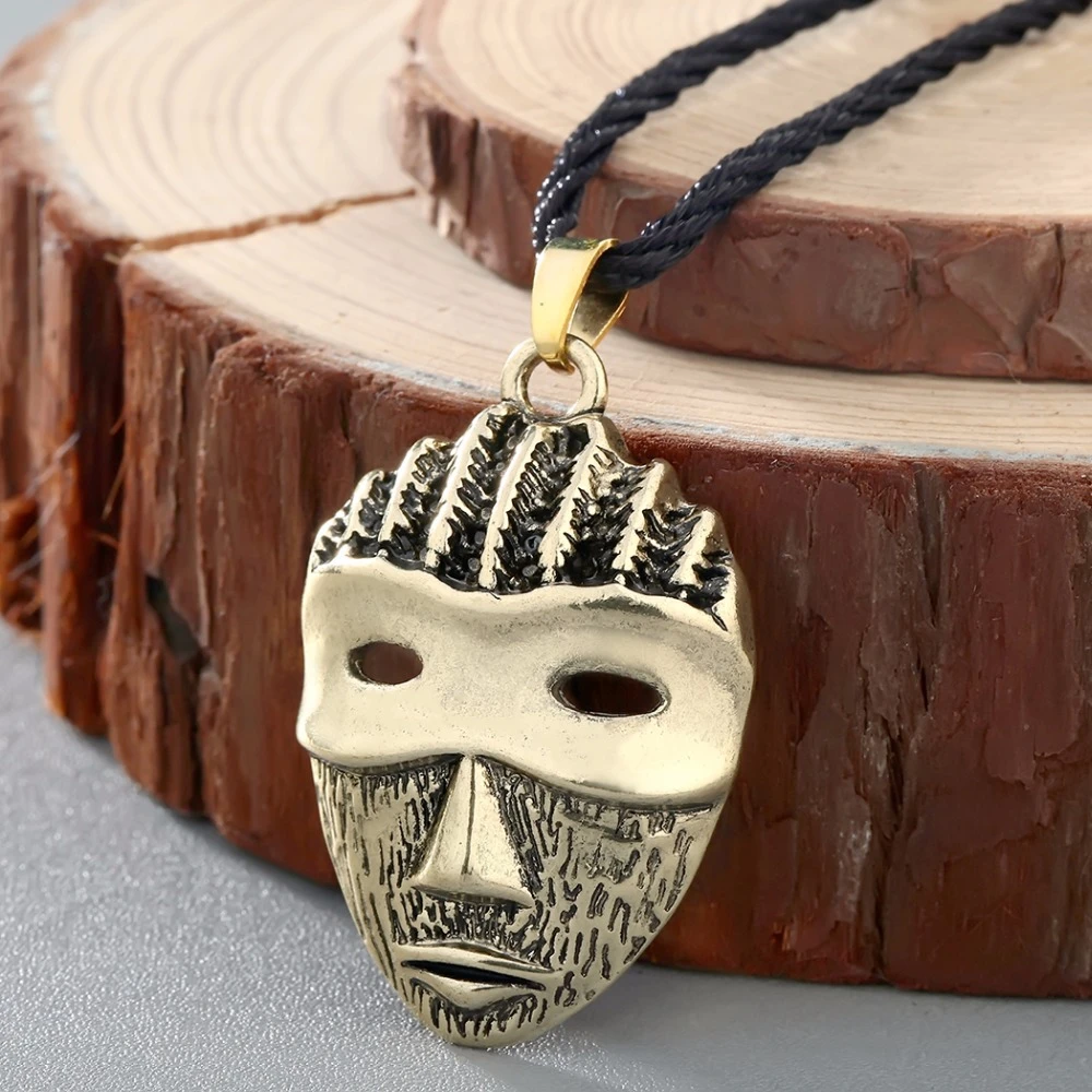 CHENGXUN Viking Men Necklace Vintage Mysterious Mask Pendant Cool Rope Long Chain Necklace Gothic African Jewelry Best Friends