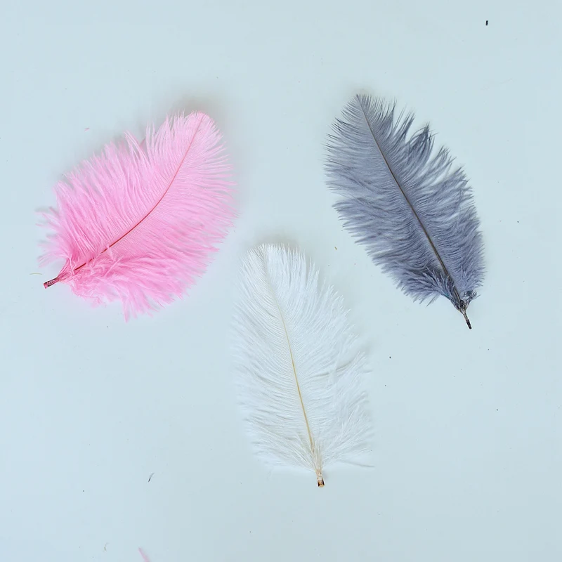 คุณภาพสูงขนนกกระจอกเทศธรรมชาติ Props ถ่ายภาพสีขาวสีชมพูสีเทา Feather DIY รูปภาพพื้นหลังตกแต่ง