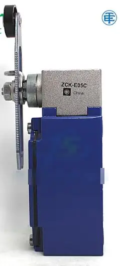 XCK-J.C XCKJ10541H29C XCKJ10541H29 = ZCKY41C + ZCKE05C + ZCKJ1H29C Limit switch, XC Standard, XCKJ, thermoplastic plastic roller