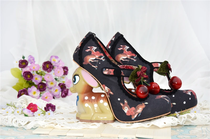 Vivid Painted Deer Heel Bridal Wedding Shoes New Design Cherry Belt Buckle Printed Color Strange High Heel Shoes Woman