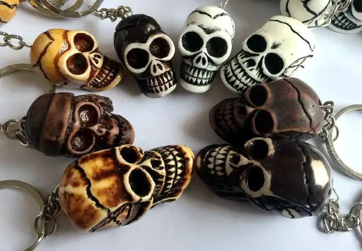 8 pcs Punk Skull Mens Women Gothic Jewelry Fashion Keychain Gifts