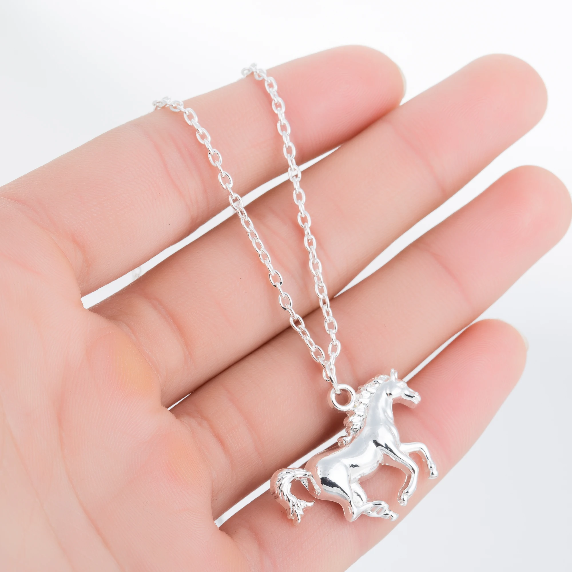 Vintage Running Horse Necklace Cute Horse Pendant&Necklace for Men Women Friend Gift Accesorios Mujer