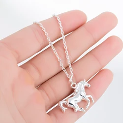 Vintage Running Horse Necklace Cute Horse Pendant&Necklace for Men Women Friend Gift Accesorios Mujer